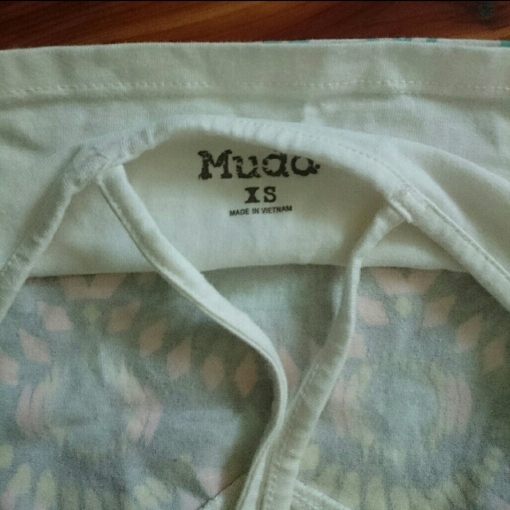 Crop Top Bundle - Picture 6 of 7